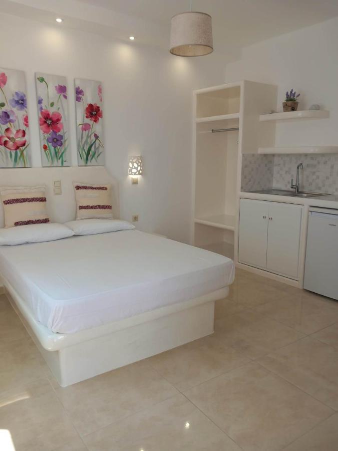 Klimataria Studios Agios Prokopios  Luaran gambar